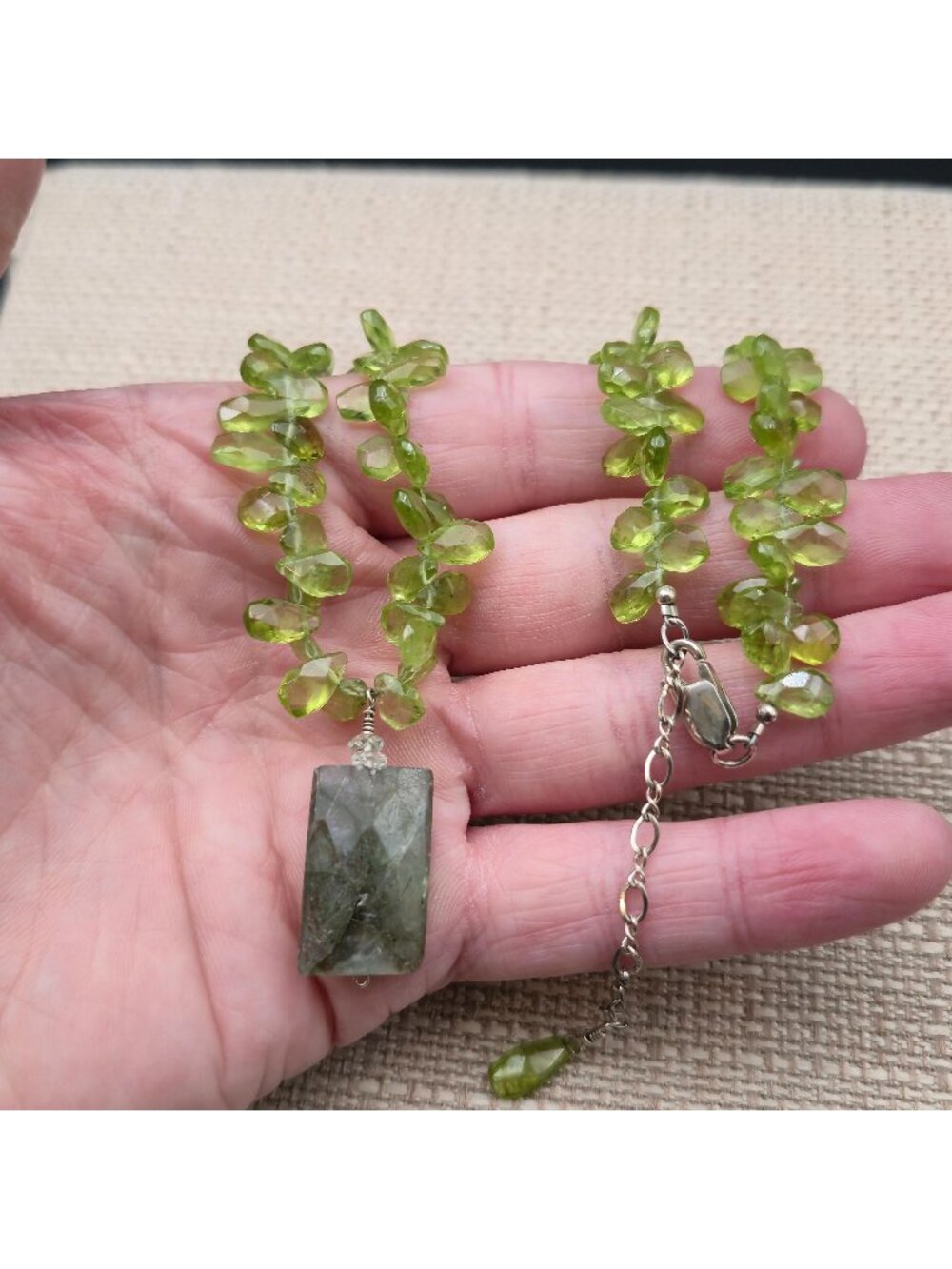16+3 Inch Sterling Silver Peridot Briolette Bead Necklace with Labradorite B1343